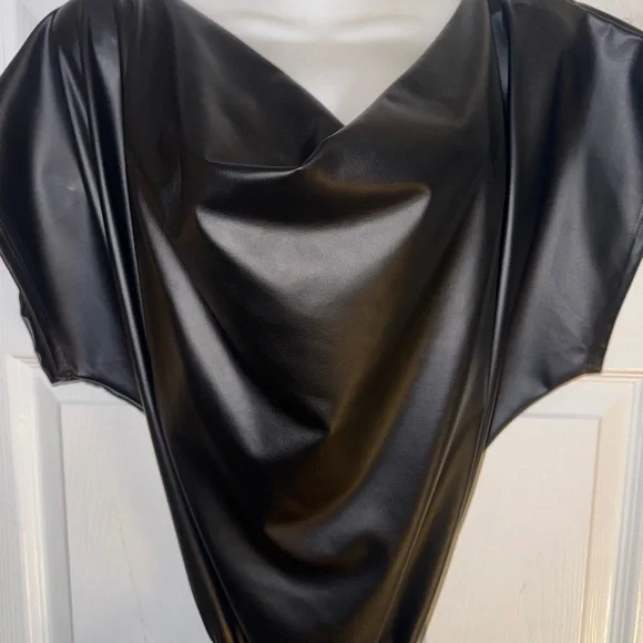 Fashion Nova Off the Shoulder Faux Leather dress  Sz 1X - Picture 6 of 9